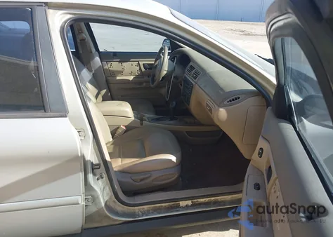 2004 Ford Taurus Ses from USA, damaged, VIN 1FAFP55U34G121137